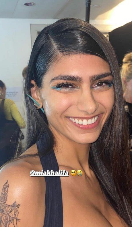 mia khalifa new nude|Mia Khalifa Porn Videos 